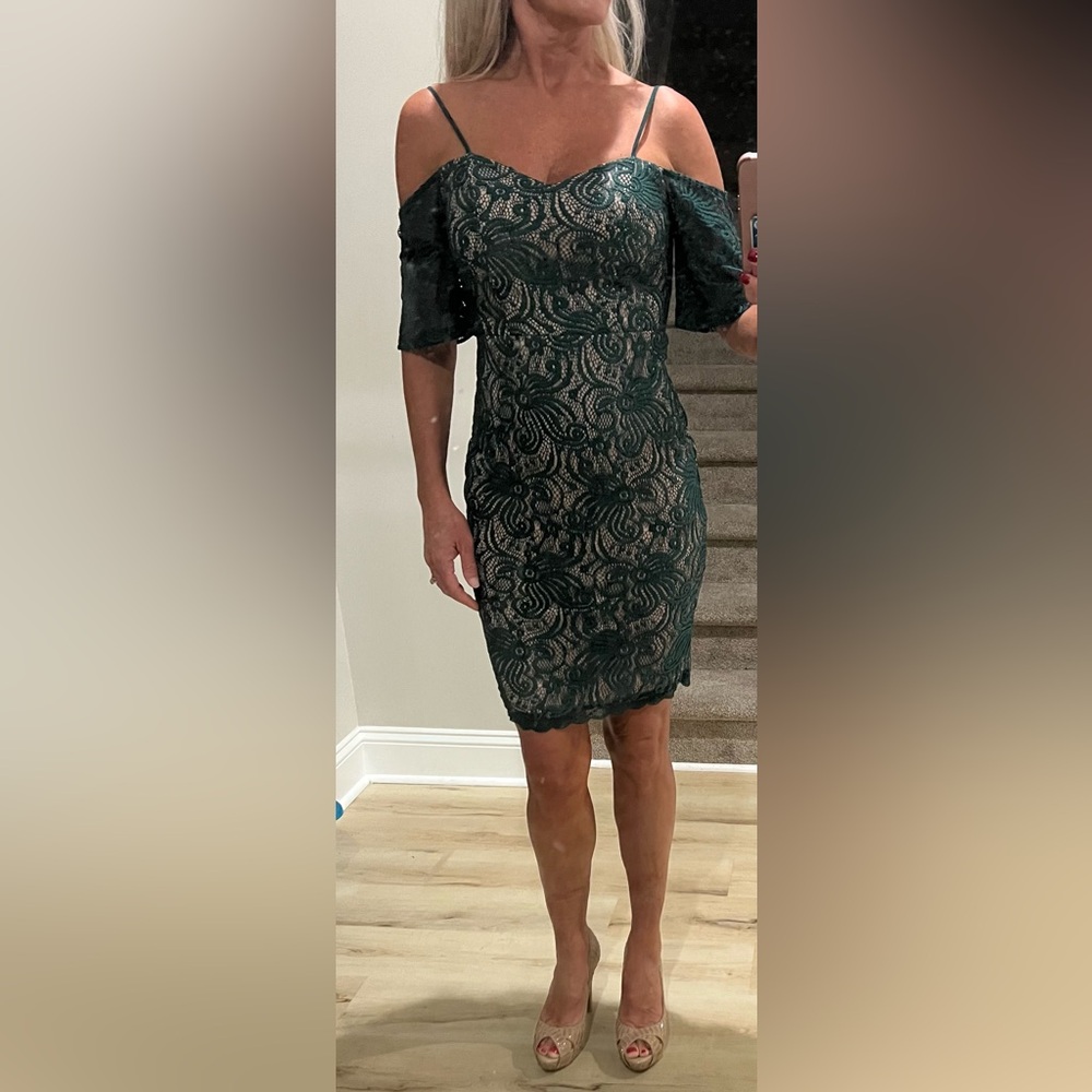 Elegant Green Lace Dress